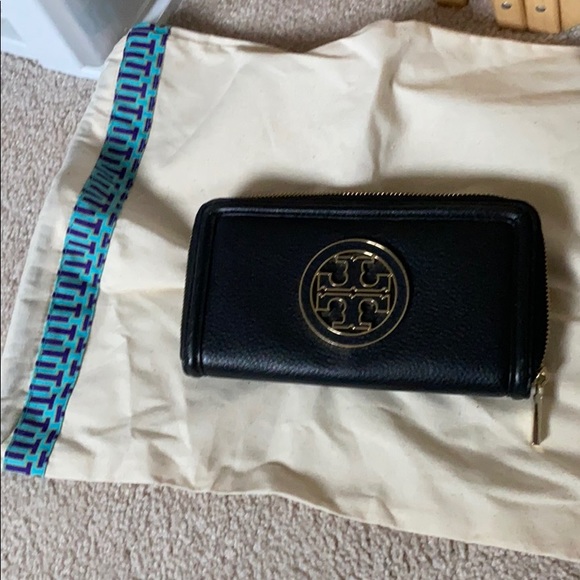 Tory Burch Wallet + Dust Bag - Picture 3 of 9